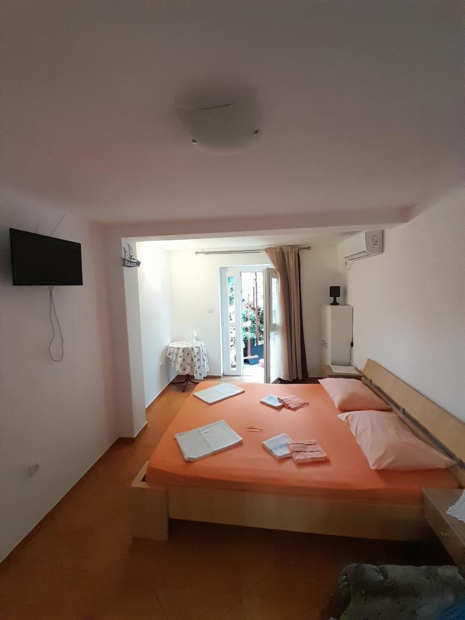 Apartments Kovacevic Petrovac Szoba fotó