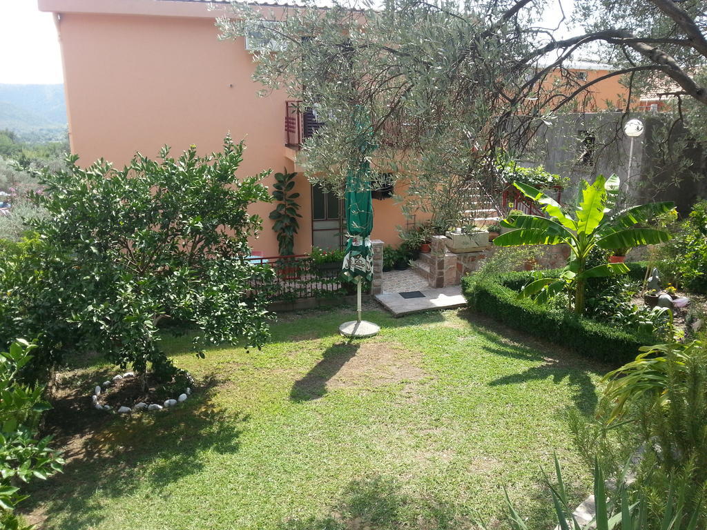 Apartments Kovacevic Petrovac Kültér fotó