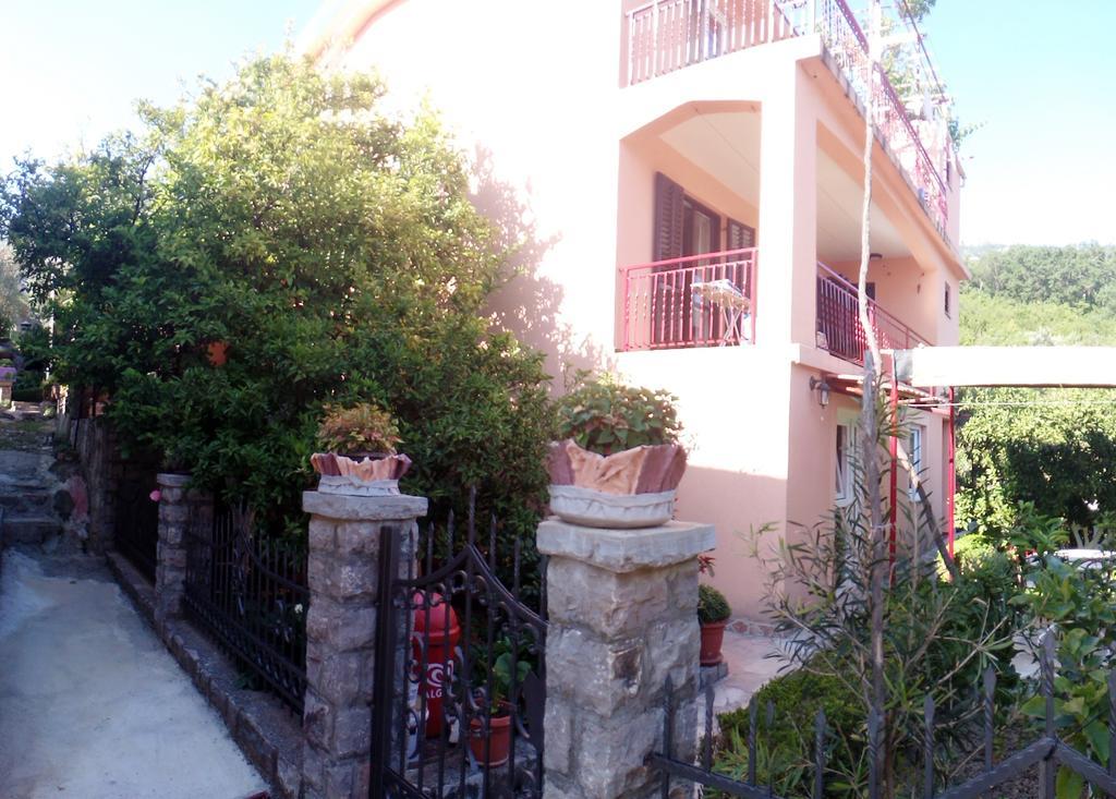 Apartments Kovacevic Petrovac Kültér fotó